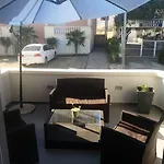 Noa דירה